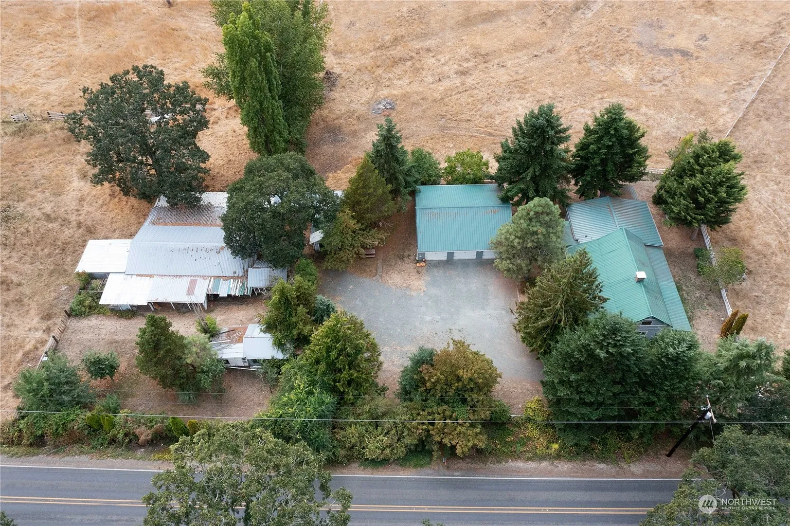 8310 Harts Lake Road S photo 1