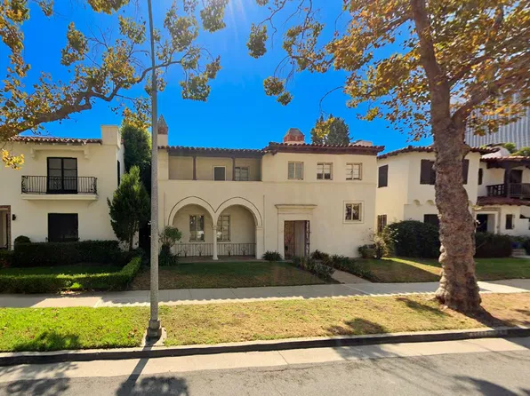 9944 Robbins Dr, Beverly Hills, CA