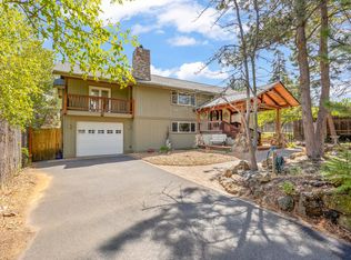 2236 NE Meadow Ln, Bend, OR 97701