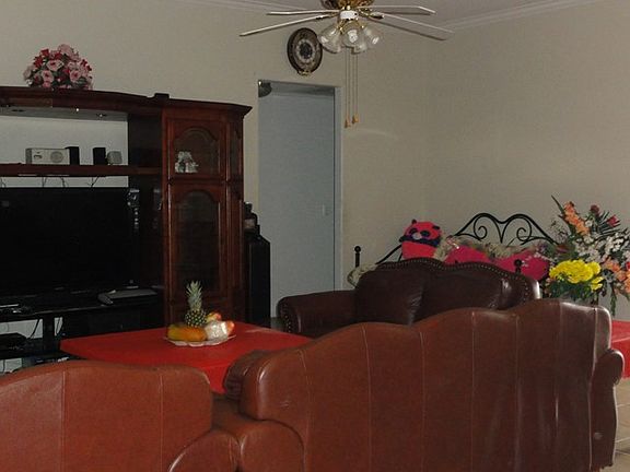 5th image of 3301 Canemont Dr