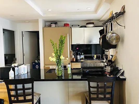 Rented by Triumph Property Group | media 7