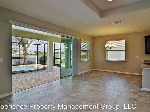 5th image of 3012 Sunset Pointe Cir