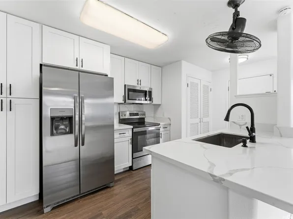 95-1033 Kaapeha St APT 272, Mililani, HI 96789