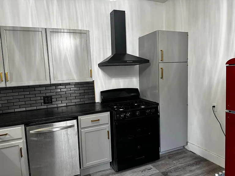 2722 Milan St #2722 — Photo 24