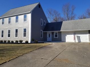 206 Hadleigh Dr, Cherry Hill, NJ 08003