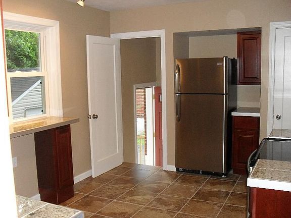 5th image of 1565 E Duchesne Dr