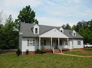 3445 Cedar Plains Rd, Sandy Hook, VA 23153