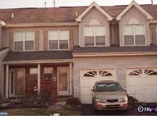 104 Forrest Ct, Royersford, PA 19468