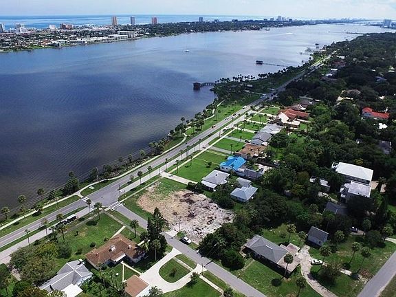 5th image of 800 S Beach St