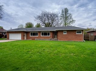 814 Seminary St, Wilton, IA 52778