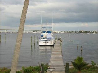 517 SW 11th Ct, Palm City, FL 34990