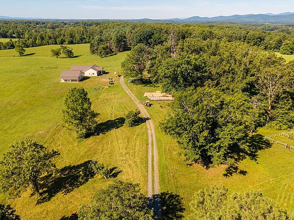 4th image of 551 Old Home Place Ln