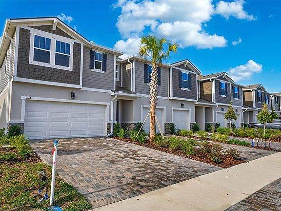 3rd image of 9167 Aurelia Ave