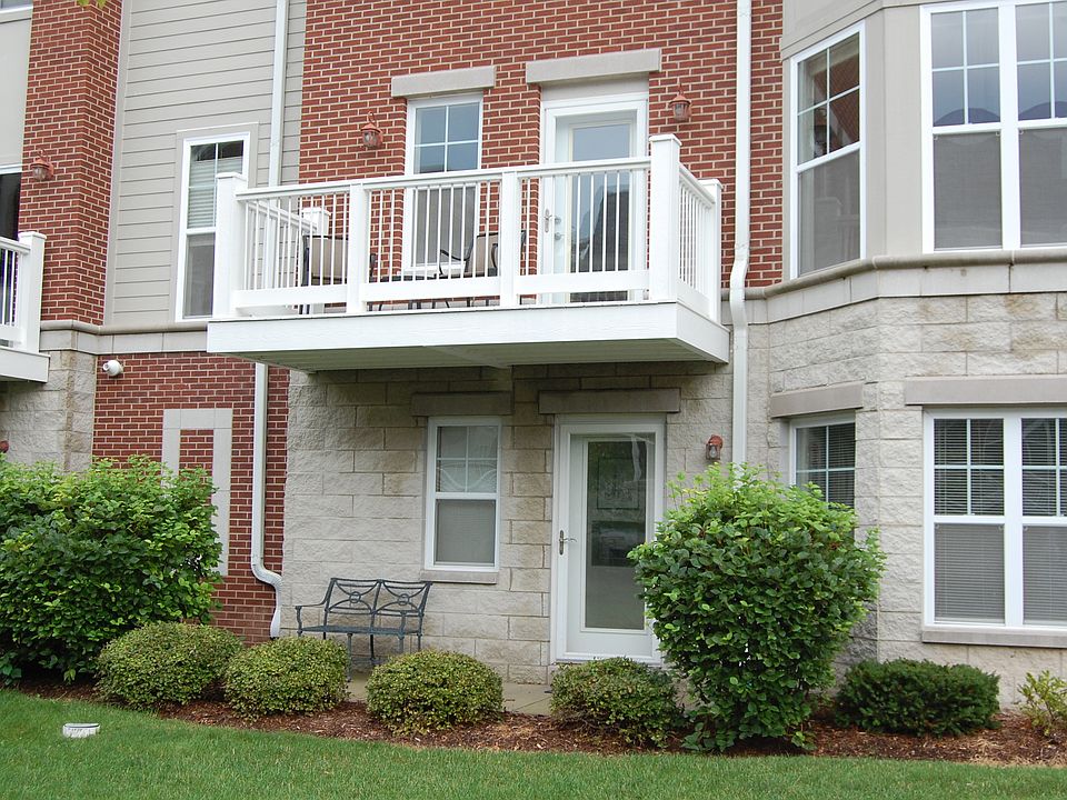 1st image of 3896 S Lake Dr #1121
