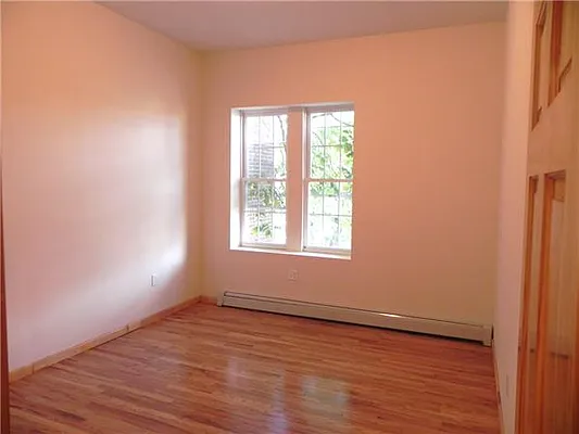 Rented by R New York | media 24