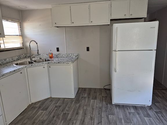 5th image of 66 Circle Dr