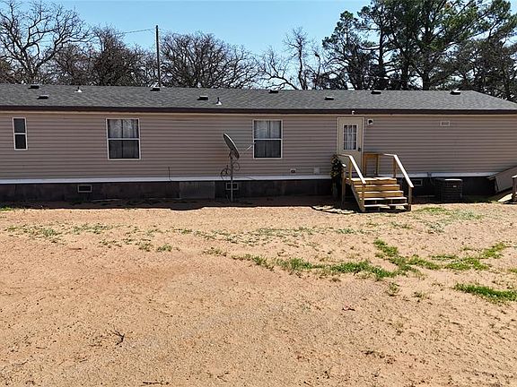 4th image of 425 Norma Rd