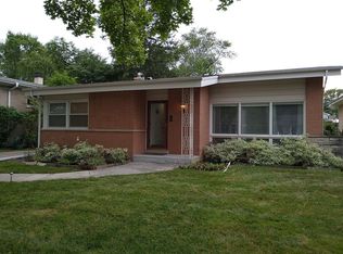 239 Kilpatrick Ave, Wilmette, IL 60091