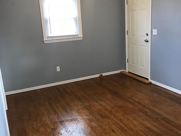 Dining rm