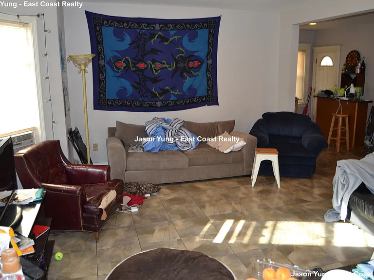 66 Quint Ave #1 — Photo 5