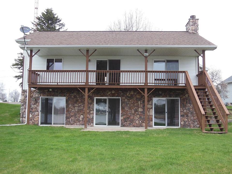 1st image of 4415 Kim Dr