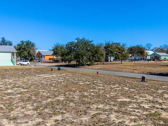 2nd image of  SW 879th St