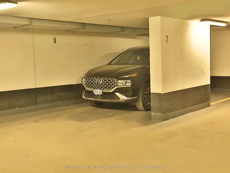 1486 Bathurst St #303 — Photo 28