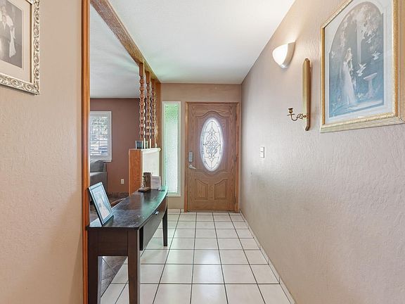 5th image of 40694 Pearl Rd