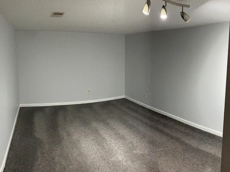 6711 N Wilshire Dr — Photo 22