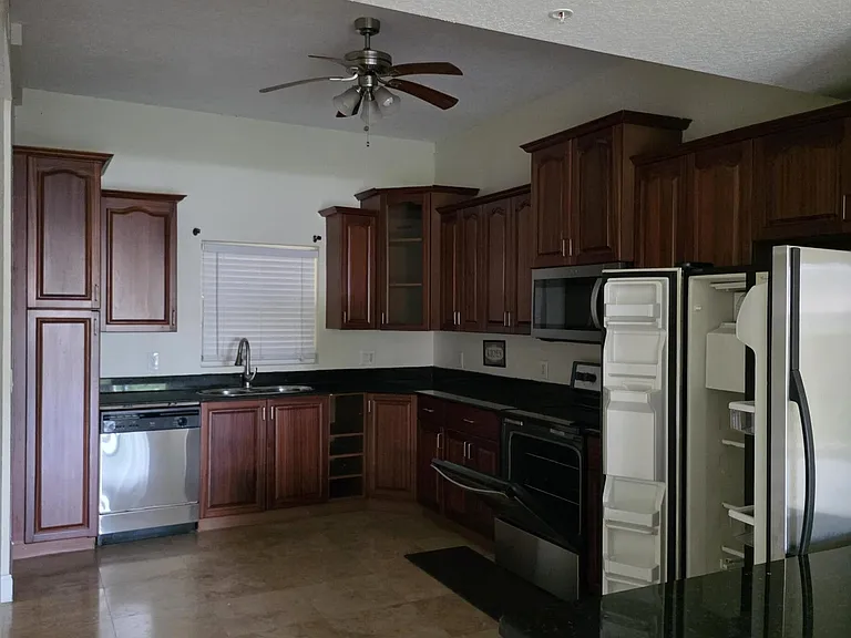 1640 Presidential Way #A-201 — Photo 4