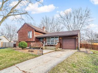 225 Kedvale Ct, Bolingbrook, IL 60440