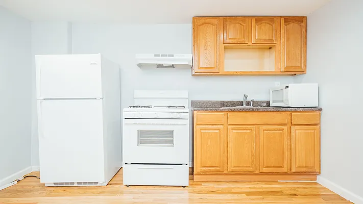 Rented by Nooklyn NYC LLC | media 13