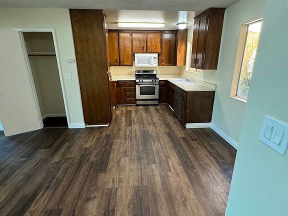 3rd image of 25585 New Chicago Ave APT C