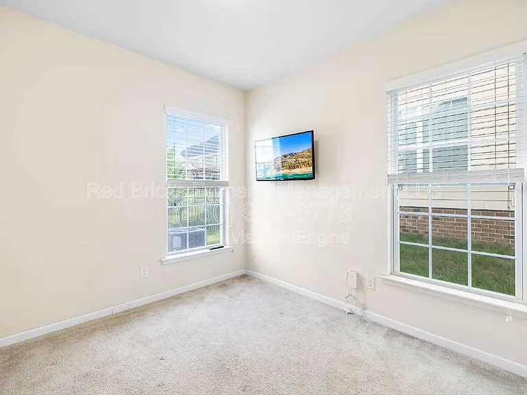 10697 Sky Chase Ave NW — Photo 24