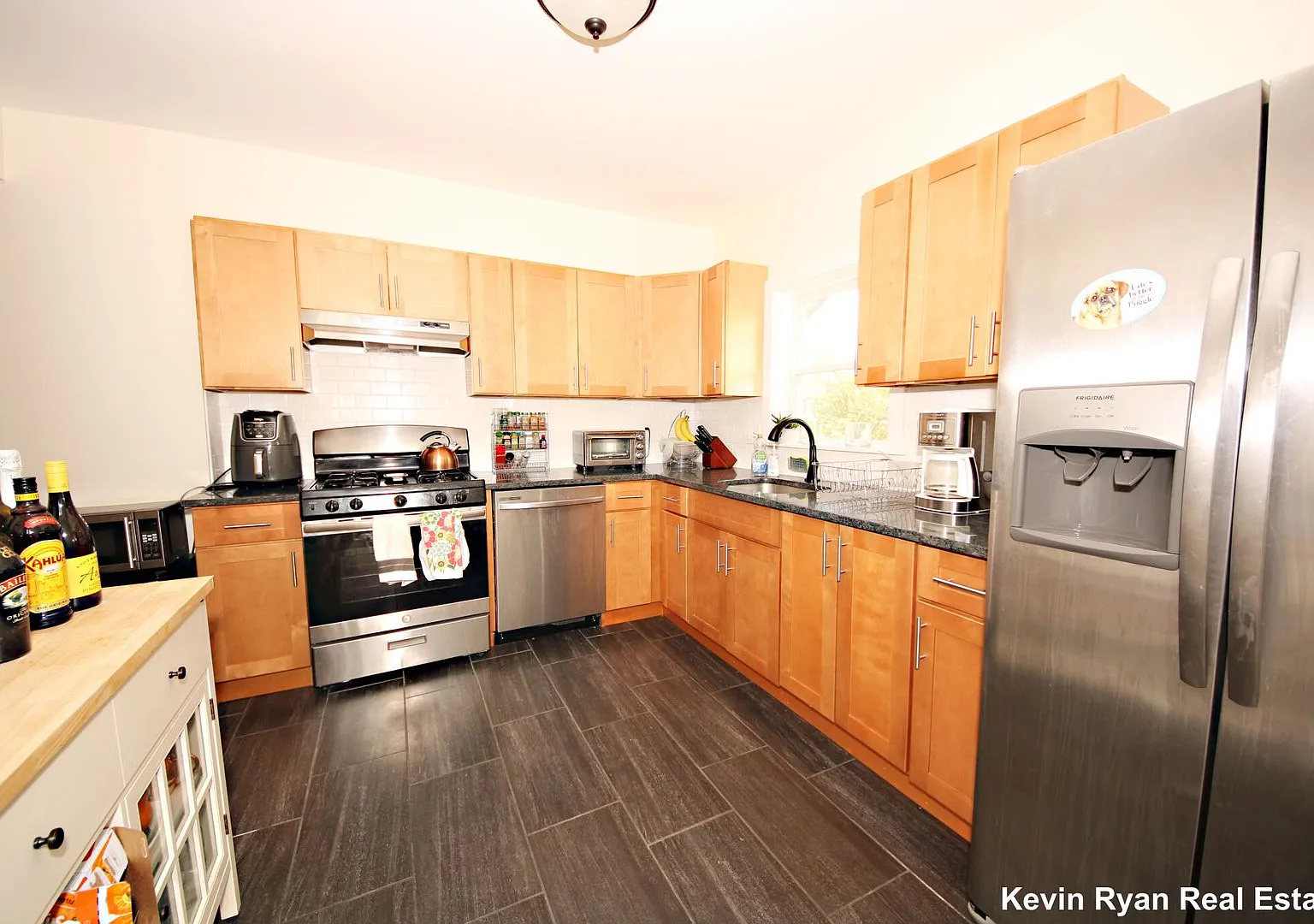 105 Cushing St #2B Waltham MA 02453 — Photo 3