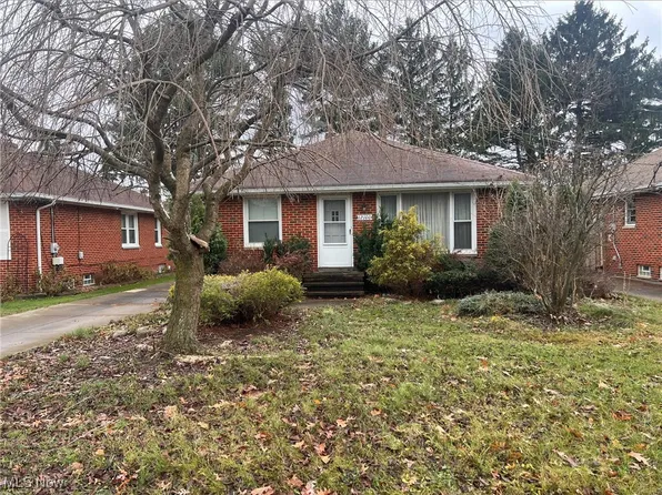 12100 Orme Rd, Garfield Heights, OH 44125