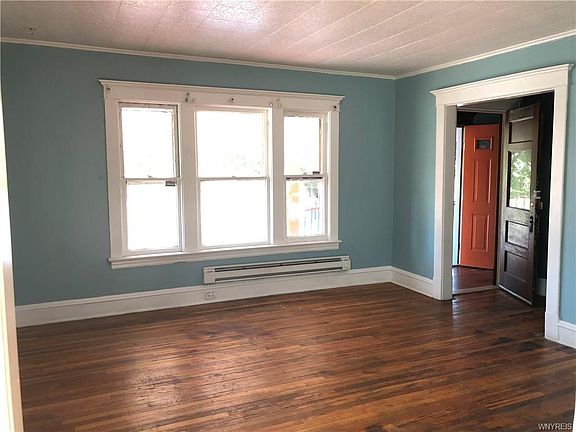 3rd image of 123 Monticello Pl