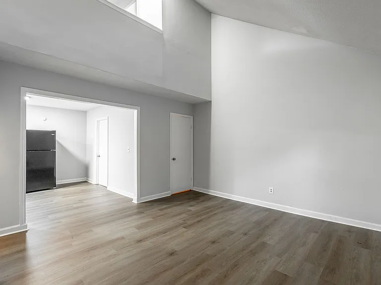 Loft-Style Townhome In Hixson | 2 Months Free — Photo 5