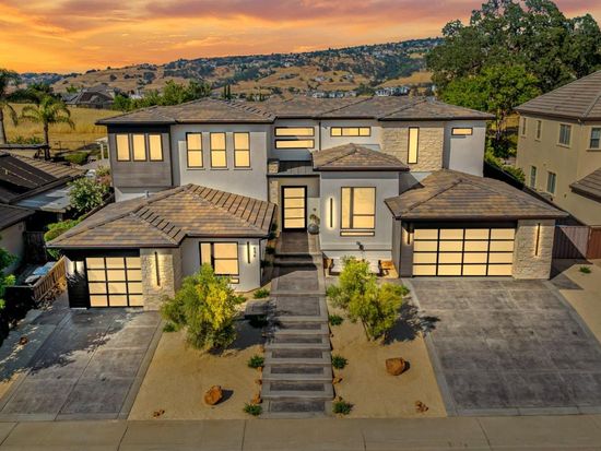 656 Westchester Dr, Folsom, CA 95630