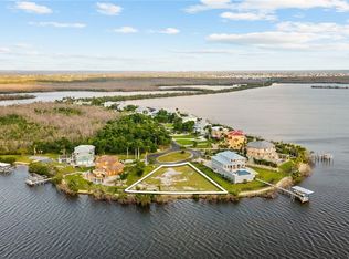 4941 Galt Island Ave, Saint James City, FL 33956