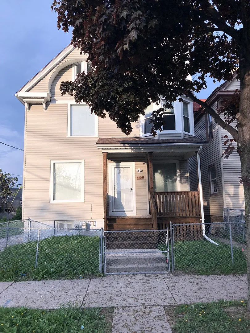 Building Photo - 2236 N 29th St