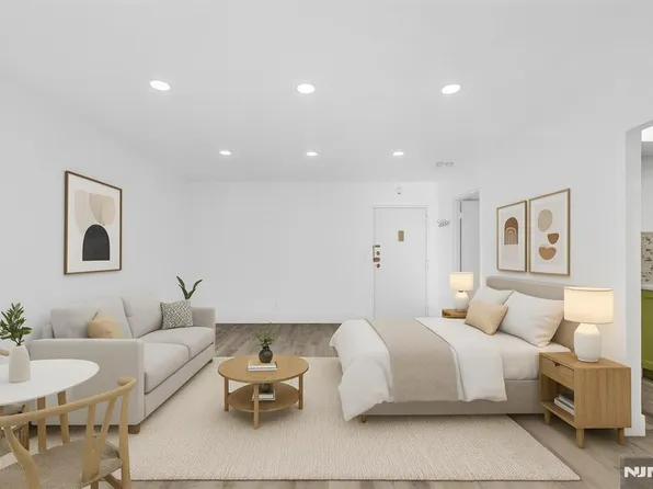 1111 River Rd APT G28, Edgewater, NJ 07020