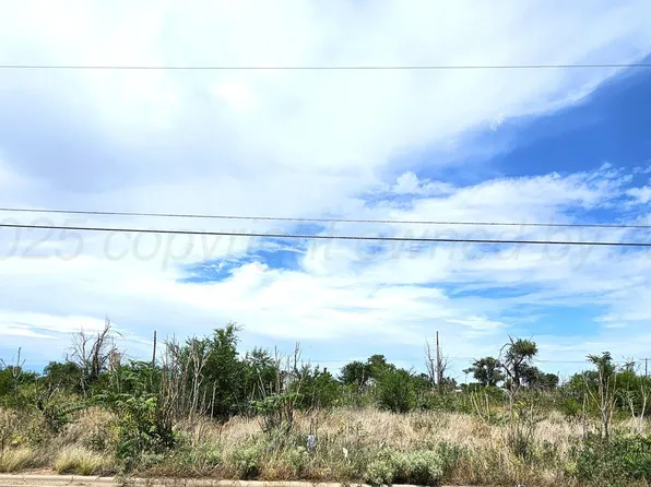 Crawford St, Pampa, TX 79065