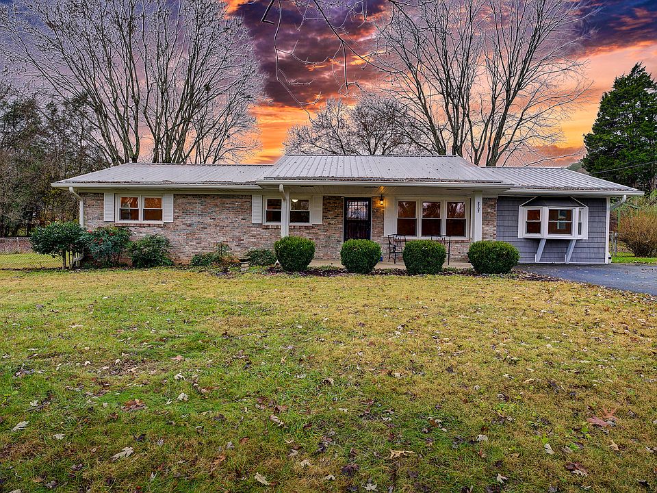 1st image of 2707 Granbrook Ct
