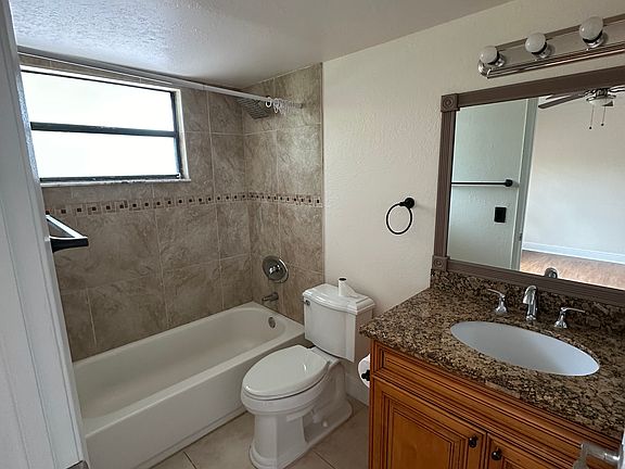 2nd image of 1561 Balfour Point Dr APT H