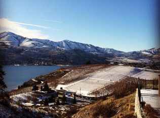 615 Golf Course Pl, Chelan, WA 98816