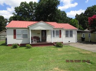 330 W Cleveland Ave, Florence, AL 35630
