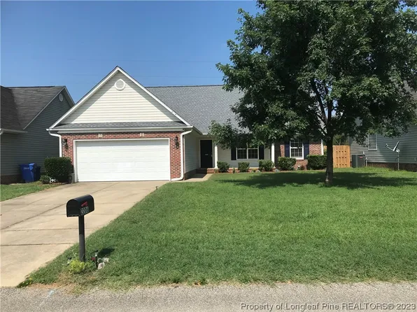 2206 Foster Gwin Ln, Fayetteville, NC 28304