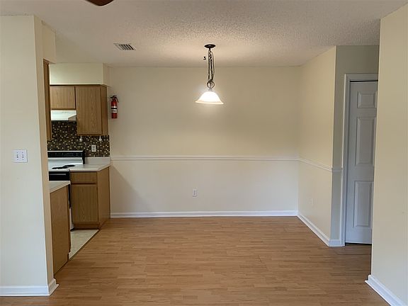 5th image of 299 Wilson Green Blvd