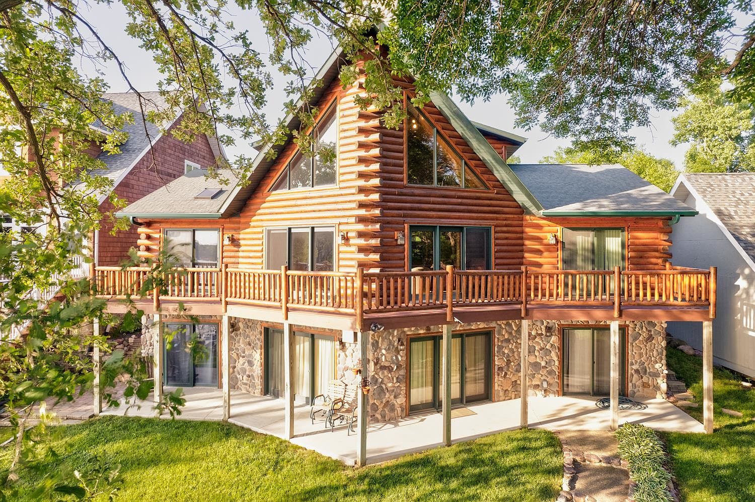 15703 250th Ave, Spirit Lake, IA 51360 Zillow